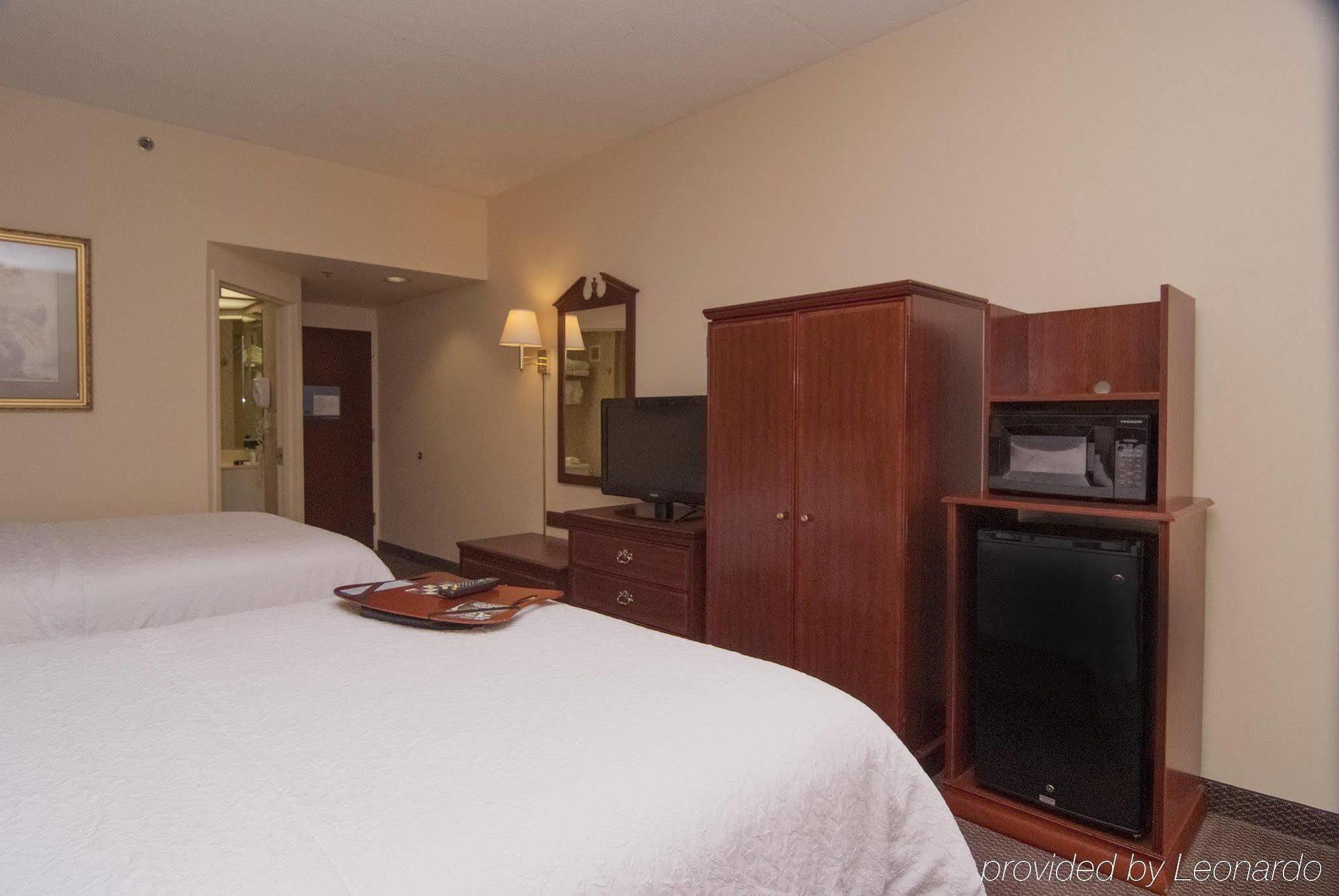 Hampton Inn Flemington Εξωτερικό φωτογραφία